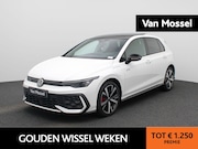 Volkswagen Golf - 1.5 eHybrid GTE 272 PK | DEMO | PANORAMADAK | 360 CAMERA | H