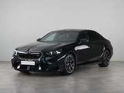 BMW M5 - Sedan