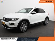 Volkswagen T-Roc - 1.5 TSI Sport R-Design Automaat Navigatie Stoelverwarming Af