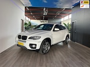 BMW X6 - XDrive50i Executive Full Options. youngtimer. hele auto