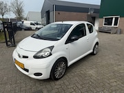 Toyota Aygo - Comfort Airco Navi Camera NWE APK NWE koppeling