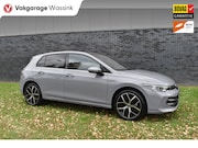 Volkswagen Golf - 1.5 eTSI Edition 50 Pano/Trekhaak/navi/ harman kardon/head-u