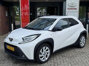 Toyota Aygo X - 1.0 VVT-i MT FIRST EDITION APPLE/ANDROID CAMERA CLIMA AD-CRU