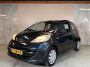 Peugeot 107 - 1.0-12V XR 1 Jaar Apk