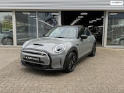 MINI Mini Electric - 33 kWh 184 Pk | Navigatie | Cruise | Clima | 16".