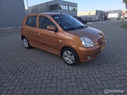 Kia Picanto - 1.1 EX