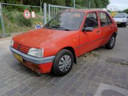 Peugeot 205 - 1.1 Forever 5 drs nw apk tot 20-07-2022