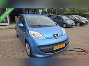 Peugeot 107 - 1.0-12V XS