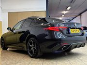 Alfa Romeo Giulia - 2.0T Super/ DEALER O.H / 2DE EIGENAAR