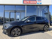 BMW 1-serie - 118i 136PK PANO/APPCARPL./FULL LED/SPORT INT./ 2XPDC/CLIMA/L