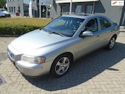 Volvo S60 - 2.4 D5 Momentum