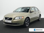 Volvo S40 - 2.5 T5 AWD Summum | Uniek | Dealer onderhouden | Bi-Xenon | 