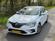 Renault Mégane E-Tech - 1.6 Plug-In Hybrid 160 Zen | Automaat + Keyless + Led + Carp