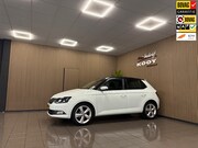 Skoda Fabia - 1.2 TSI First Edition Style * Dealer onderhouden / Panoramad