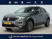 Volkswagen T-Roc - 1.5 150pk TSI DSG Style Business Navi Camera Trekhaak Elektr