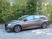 Peugeot 308 - 1.5 BlueHDi Active Pack Business Plaat van een auto