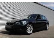 BMW 1-serie - 118i Sport Aut (Orig NL! NAP! Sportinterieur Navi Cruise Led