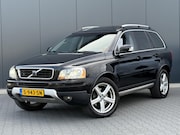 Volvo XC90 - 2.4 D5 R-Design 7-Persoons - Leder - Xenon - Navi - Trekhaak