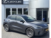 Lexus LBX - 2WD STOELVERW STUURVERW PARK-SENSOR BLIND-SPOT CARPLAY LENDE