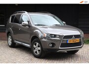Mitsubishi Outlander - 2.0 Intro Edition Navigatie/camera/Parkeersensor/bijgeluid a