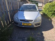 Ford Focus - 1.6-16V Ambiente