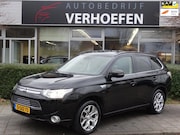 Mitsubishi Outlander - 2.0 PHEV Instyle+ - PANORAMADAK - CLIMATE CONTROL - NAVIGATI