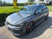 Volkswagen Golf - 2.0 TSI 195 kW Pano / IQ Light / H&K / DCC / Keyless