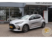 Toyota Yaris - 1.5 HYBRID EXECUTIVE AFN.TREKHAAK PANODAK JBL LED PARK.SENSO