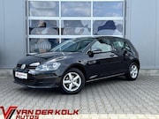 Volkswagen Golf - 1.2 TSI Connected Series | Cruise | Stoelverwarming | Standk