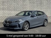 BMW 1-serie - 118i Business Edition | Apple CarPlay / Android Auto | Achte