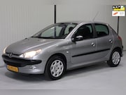 Peugeot 206 - 1.4-16V Gentry CLIMA - NAP - NWE APK - TREKHAAK
