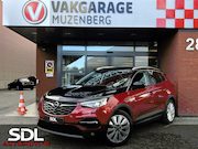 Opel Grandland X - 1.6 Turbo Hybrid4 Ultimate 300PK! // MEMORY SEATS // NAVI //