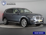 BMW X5 - xDrive40i High Executive (NL-Auto / Skylounge / Luchtvering 
