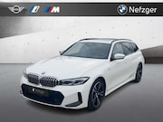 BMW 3-serie - i Touring M Paket LED H&K Panorama Glasdach