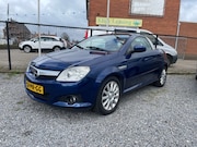 Opel Tigra - 1.8 16V TWINTOP Cosmo Heerlijk met open dak door het landsch