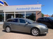 Toyota Avensis - 2.0 VVT-i Dynamic Bussiness Wagon