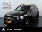 Mercedes-Benz GLB-Klasse - GLB 180 AMG line | Pano Sound Keyless Memory