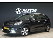 Kia Niro - 1.6 GDi First Edition + TREKHAAK / CAMERA / CARPLAY / NAVIGA