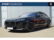 BMW i7 - eDrive50 M Sport / Panoramadak Sky Lounge / Connoisseur Pack