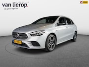 Mercedes-Benz B-klasse - 250 e Edition AMG PANO|TREKH|SFEERVERLICHTING