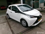 Toyota Aygo - 1.0 VVT-i x