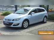 Opel Astra - 1.4 Turbo Edition trekhaak clima