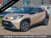 Toyota Aygo X - 1.0 VVT-i S-CVT Pulse Automaat | Stoelverwarming | Apple Car