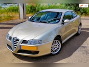 Alfa Romeo GT - 1.9 JTD Progression Clima Leer Cruise Bose PDC