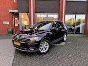 Volkswagen Tiguan - 2.0 TSI 4Motion Highline | Pano/Schuifdak | Automa