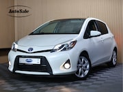 Toyota Yaris - 1.5 Full Hybrid Aspiration PANO NAVI CLIMA CRUISE CAMERA KEY