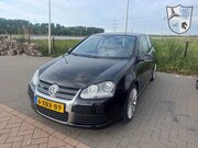 Volkswagen Golf - 3.2 R32