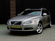 Volvo V70 - 2.0 Summum Airco Cr-Control Schuifdak Trekh Youngtimer