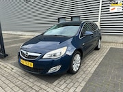 Opel Astra - 1.4 Turbo Cosmo