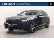 BMW 5-serie - 5 Serie Touring 530e M Sport Automaat / Panoramada